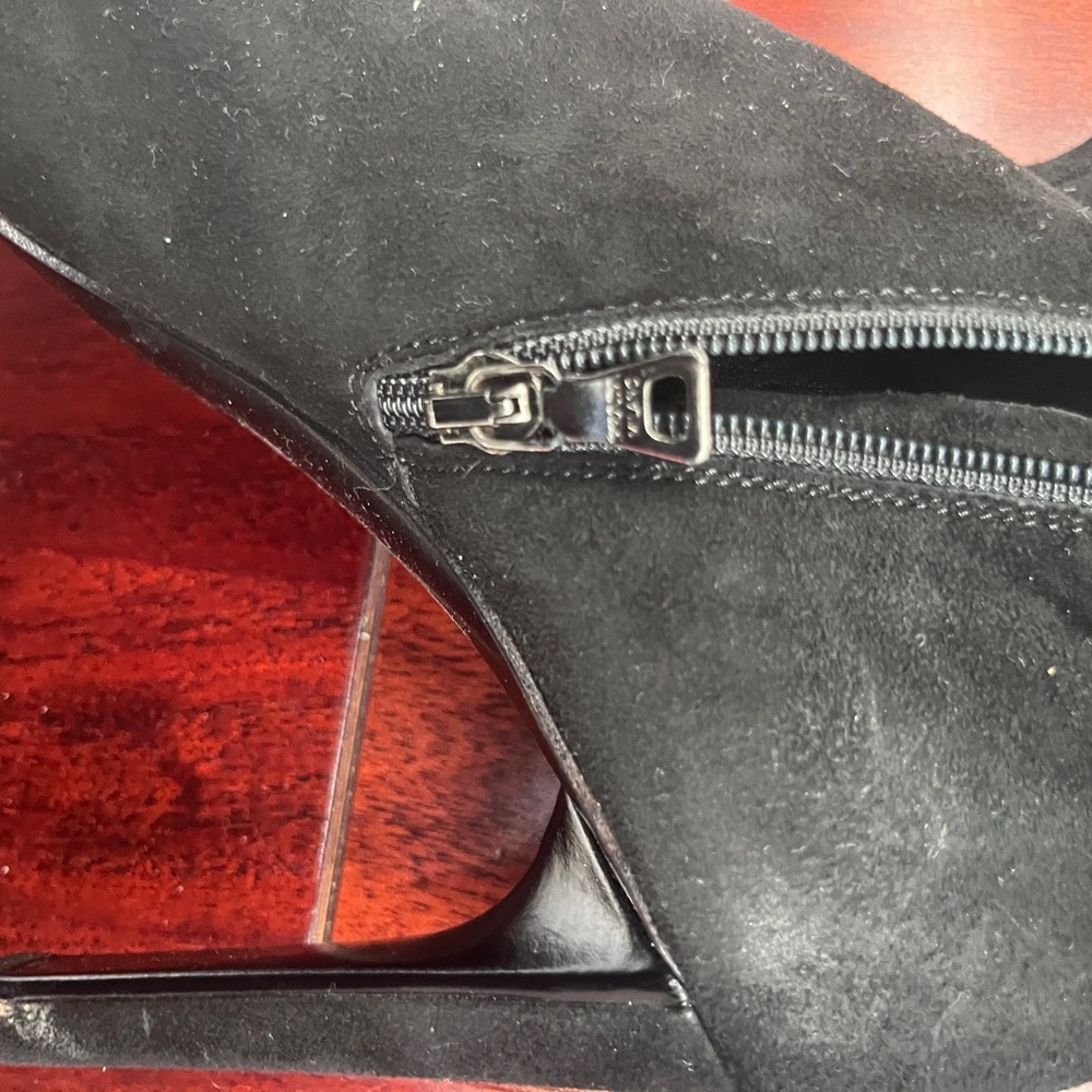 Prada Black Heeled Boots with Stiletto Heel and Pointed Toe - Picture 7 of 14